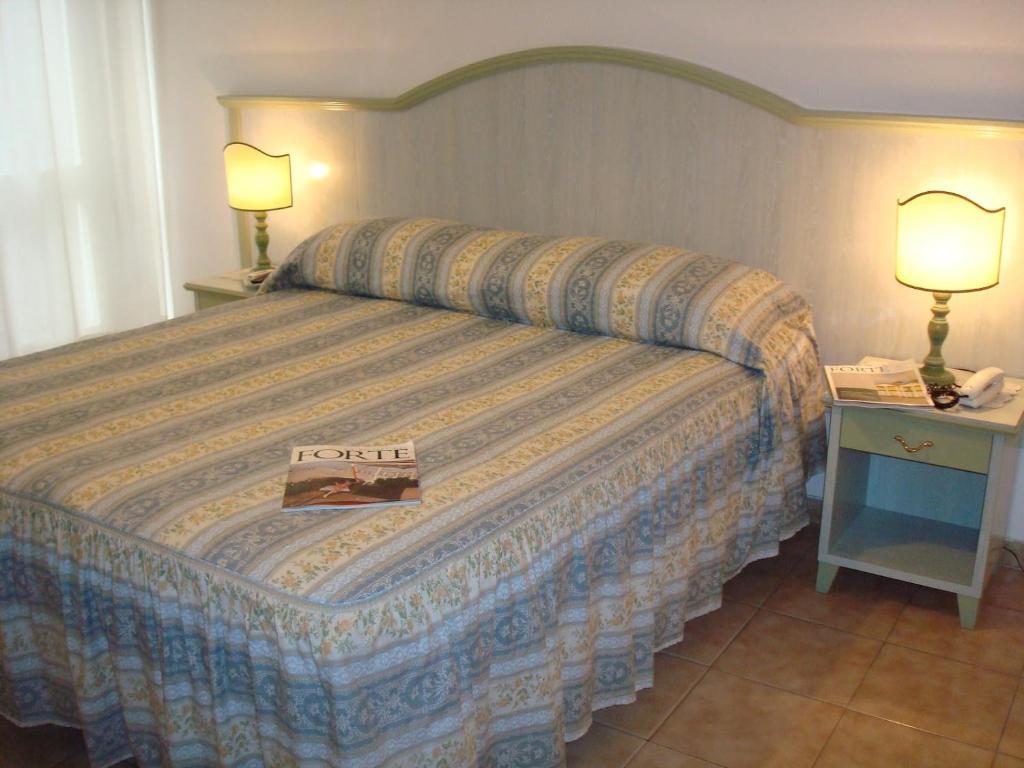 Hotel Villa Rona Forte dei Marmi Cameră foto