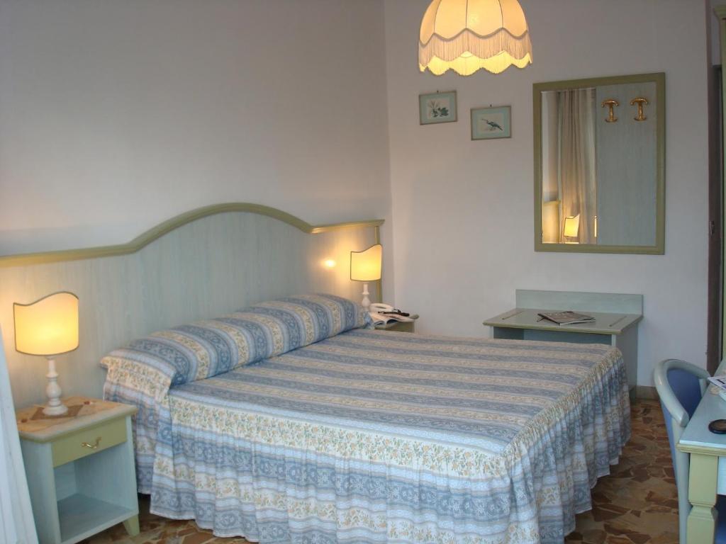 Hotel Villa Rona Forte dei Marmi Cameră foto